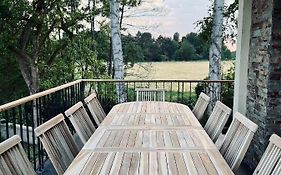 Appartement de luxe avec terrasse et jardin